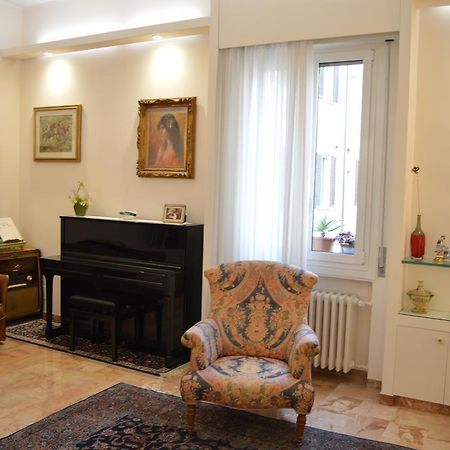 B&B Mercurio Μπολόνια Εξωτερικό φωτογραφία