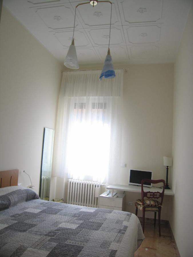 B&B Mercurio Μπολόνια Εξωτερικό φωτογραφία