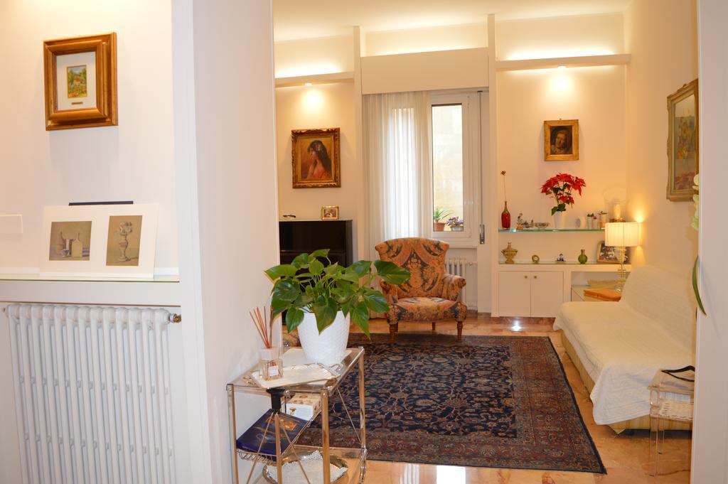 B&B Mercurio Μπολόνια Εξωτερικό φωτογραφία
