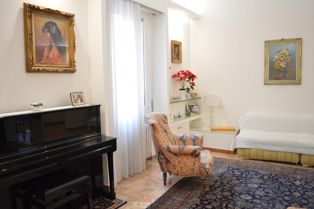 B&B Mercurio Μπολόνια Εξωτερικό φωτογραφία