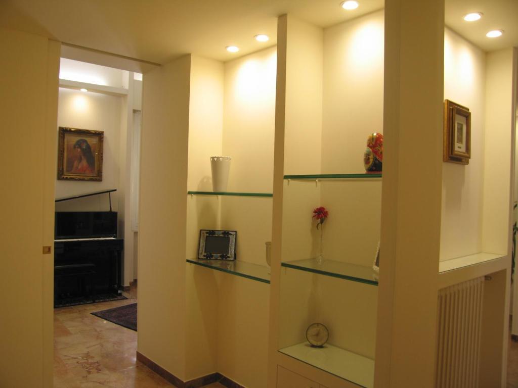 B&B Mercurio Μπολόνια Εξωτερικό φωτογραφία
