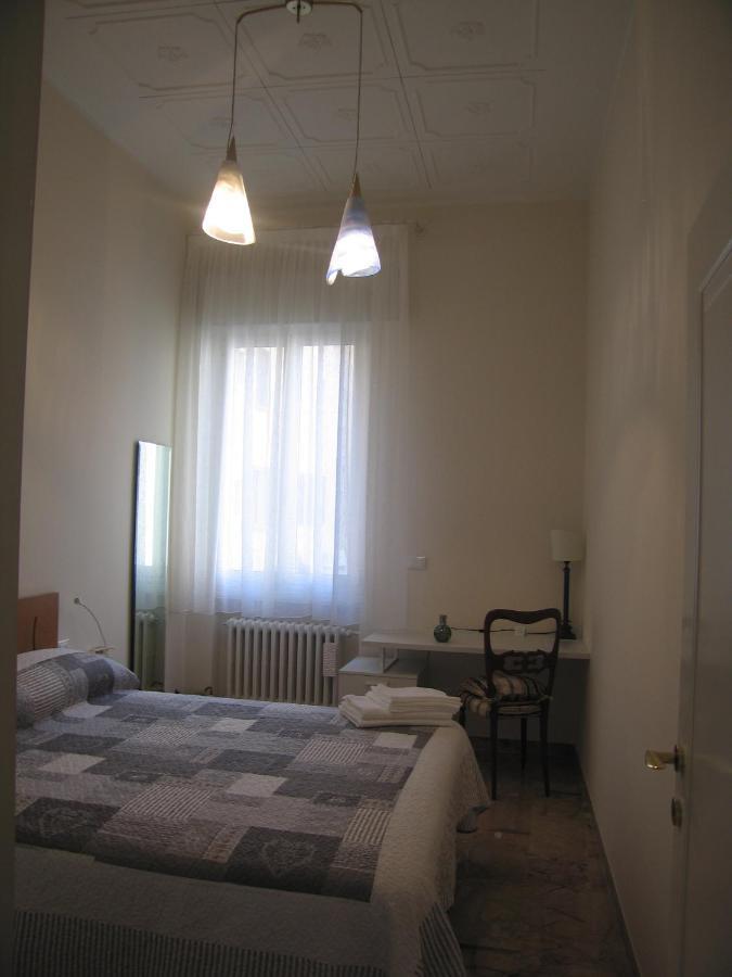 B&B Mercurio Μπολόνια Εξωτερικό φωτογραφία